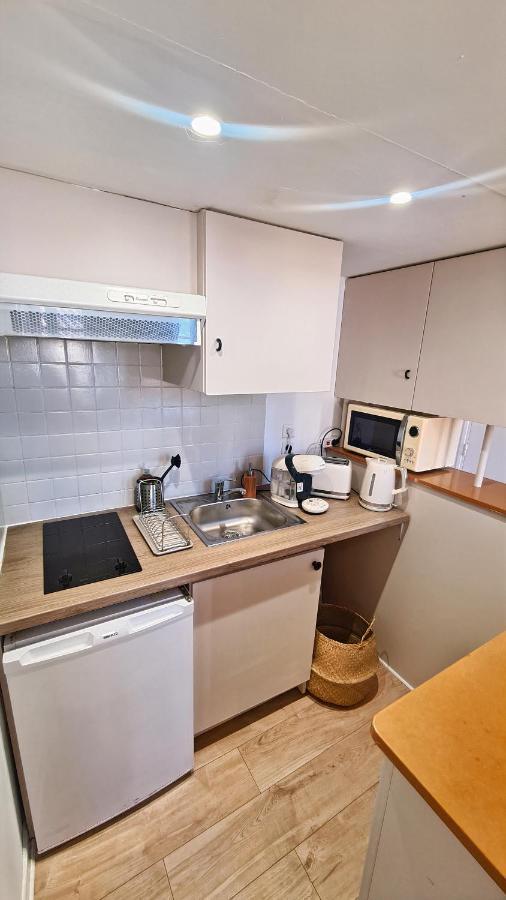 Sous Les Toits D'Avignon Apartment ภายนอก รูปภาพ