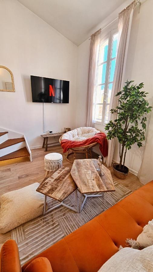 Sous Les Toits D'Avignon Apartment ภายนอก รูปภาพ